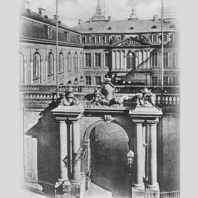 Ffm Palais Thurn und Taxis 1900